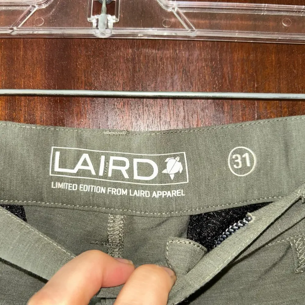 Laird Shorts Mens 31 Limited Edition Gray Hybrid Utility Golf